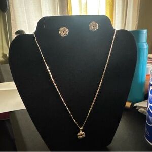 Plaided Gold Flower Jewelry Set
